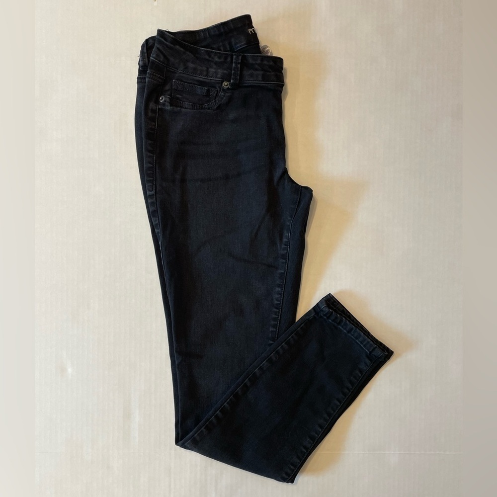 Maurices Black Denim Jeans Size Medium Short